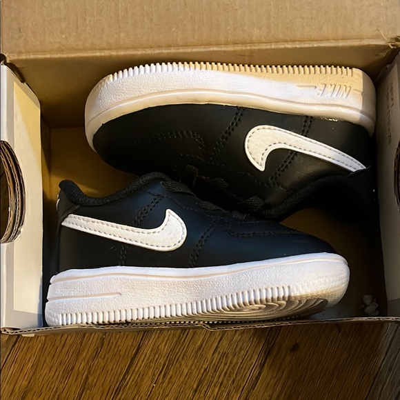 Nike Other - Nike Black and White Kids' Shoes